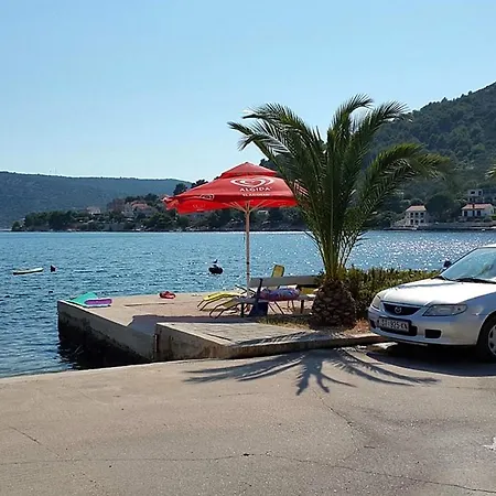 Apartman Apartments By The Sea Poljica, Trogir - 11765 Marina