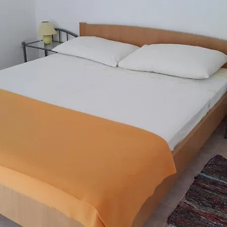 Apartments By The Sea Poljica, Trogir - 11765 Apartment Marina