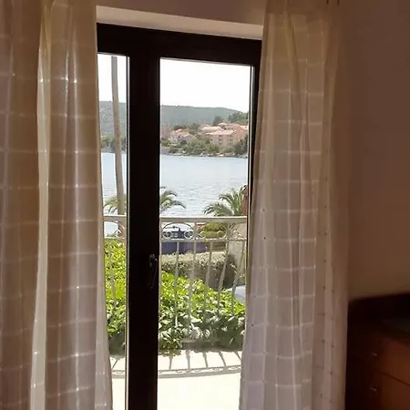 Lägenhet By The Sea Poljica, Trogir - 11765
